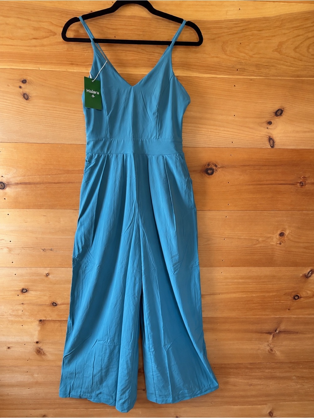 Halara backless side zipper wide leg quick dry jumpsuit small - Picture 5 of 6